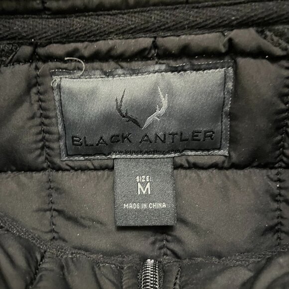 Black Antler Puffer Vest - Women Size Medium - Full Zip - Picture 3 of 5